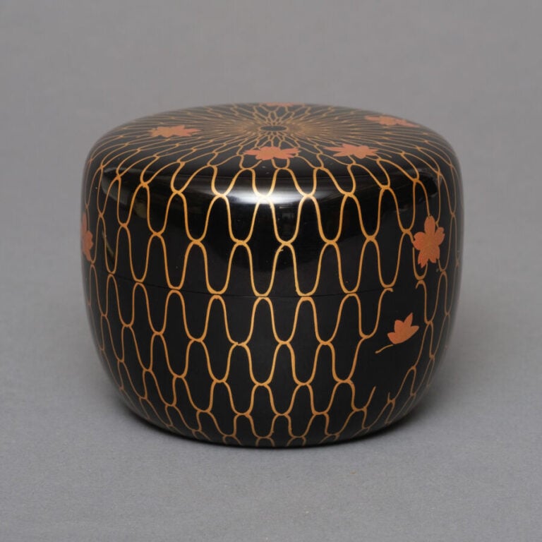 JAPON - XXème siècle - Période Shôwa (1926-1989). - Boîte à thé en laque (natsu…