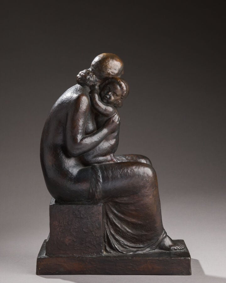 Lucien GIBERT (1904-1988) - Maternité - Bronze à patine brun nuancé - Signé et…