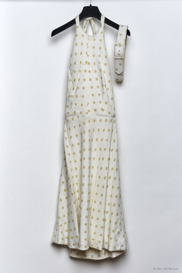 MARC VAUGHAN - 1970'S - ROBE - LIN MÉLANGÉ - BLANC, ANIS - CEINTURE - SANS GRIF…
