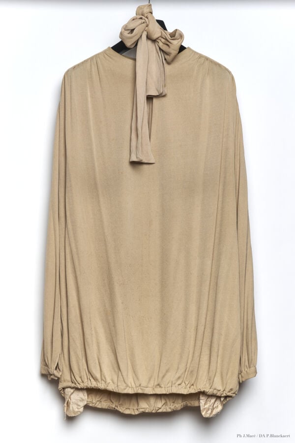 MARC VAUGHAN - 1980'S - SIX BLOUSES - SOIE, JERSEY - DIVERSES - CERTAINES FACON…