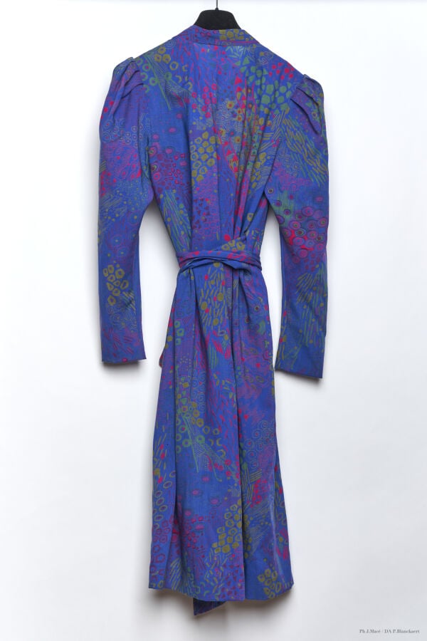 MARC VAUGHAN - CIRCA 1980 - ROBE PORTEFEUILLE - ÉTAMINE - BLEU, VERT, ROUGE - C…