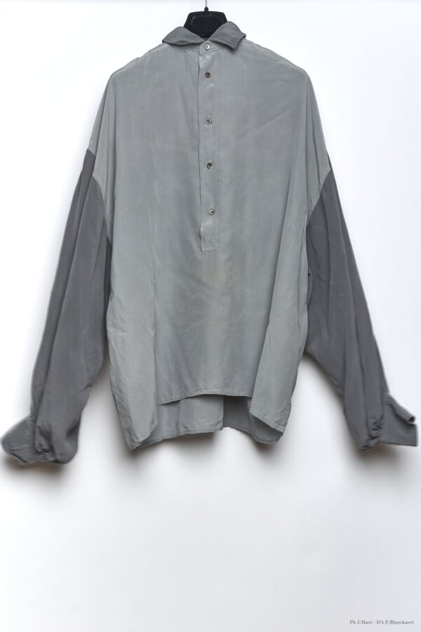 MARC VAUGHAN - CIRCA 1980 - SIX BLOUSES - SOIE - DIVERSES - CERTAINES IMPRIMÉES…