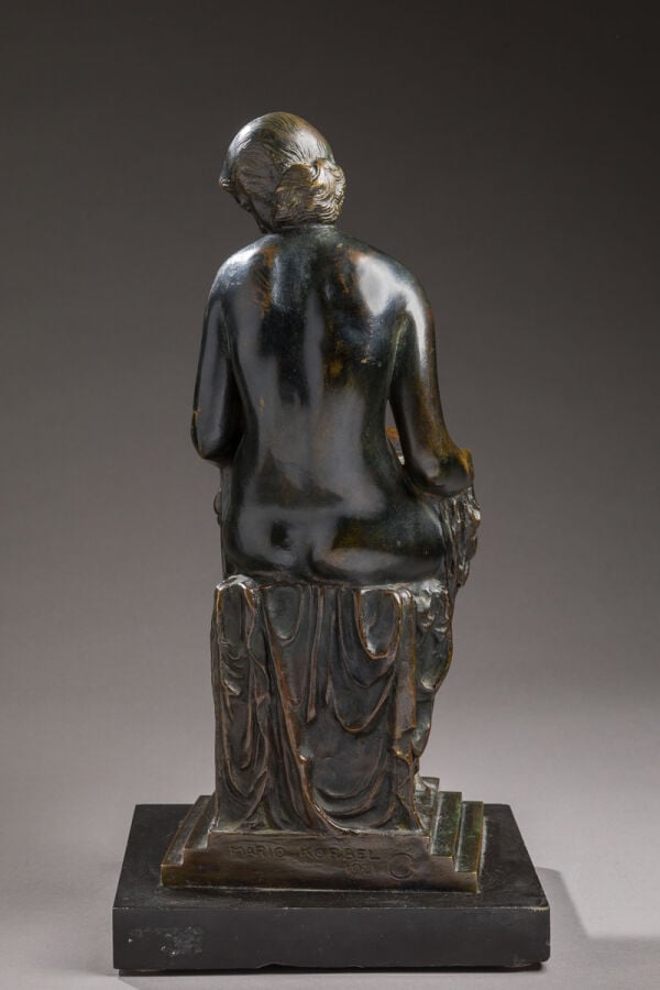 Mario Joseph KORBEL (1882-1954) - Maternité, 1921 - Bronze à patine vert foncé,…