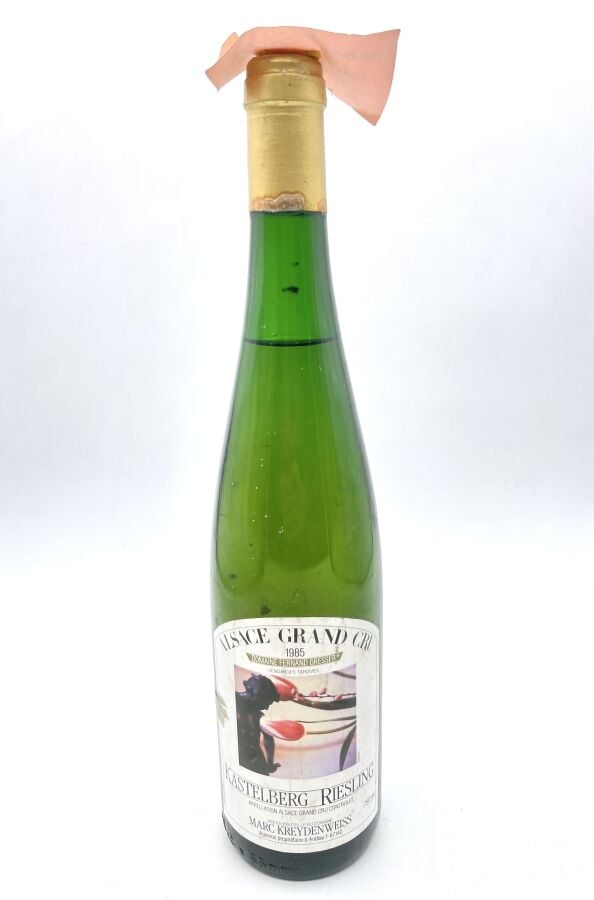 Une bouteille d'ALSACE - RIESLING KASTELBERG - Fernand GRESSER. 1985.