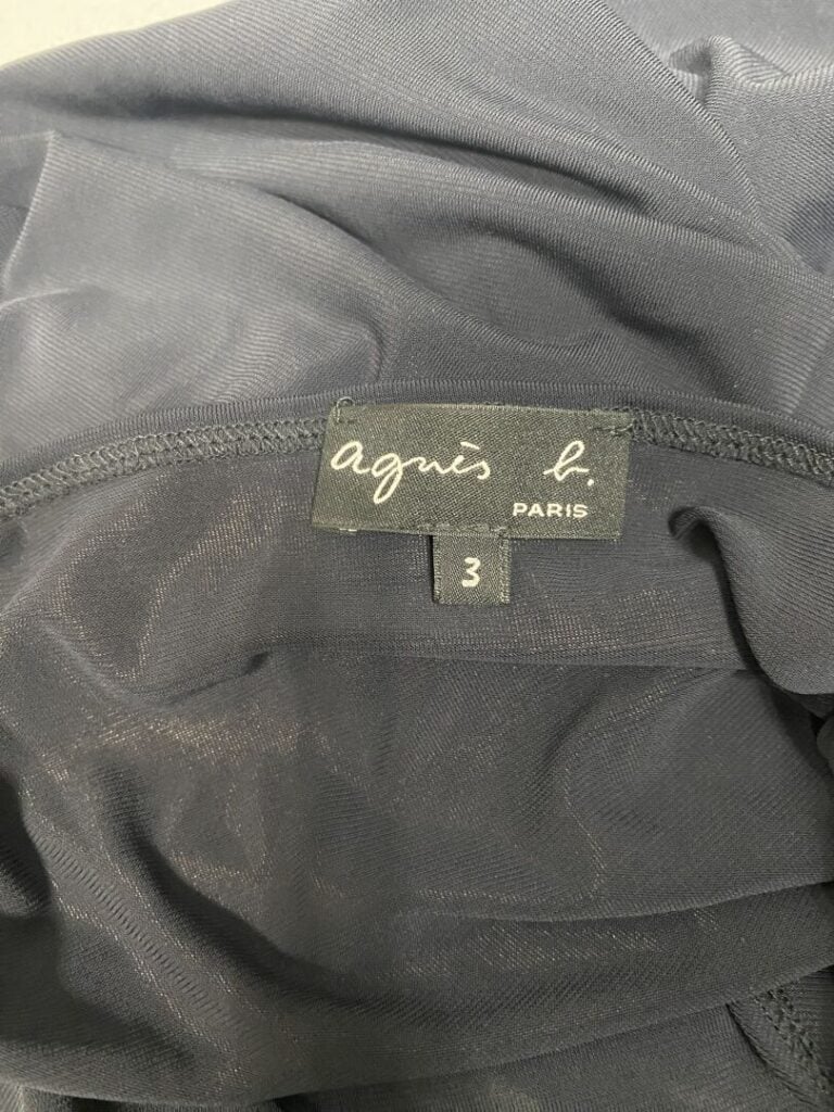 Agnès B - Robe manche courte en polyamide et elasthanne dans les tons bleu mari…