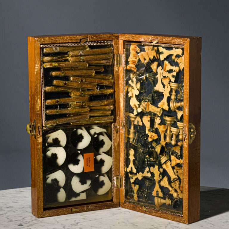 ARMAN (1928-2005) ARMAND FERNANDEZ DIT - Hommage à Marcel Duchamp (Denyse Duran…