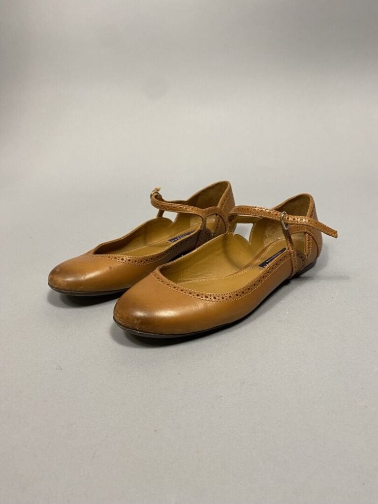 Calvin KLEIN - Paire de sandales à talons en cuir effet reptile dans les tons j…