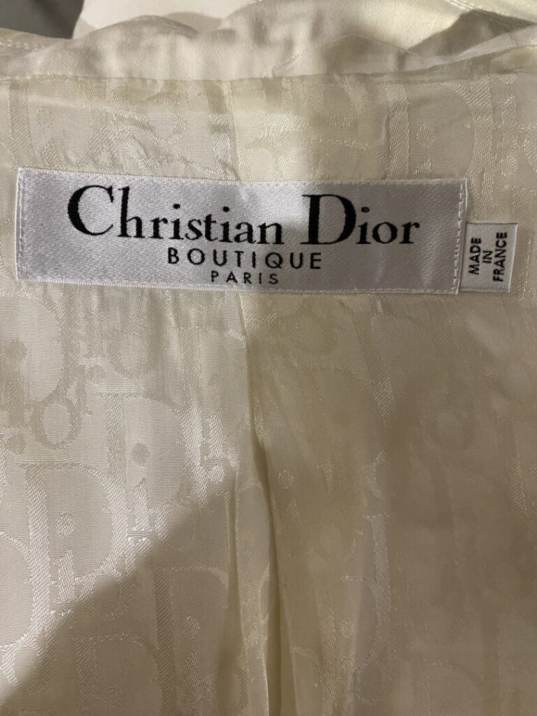 Chirstian DIOR Boutique - Veste de tailleur épaulée dans les tons blanc - Taill…