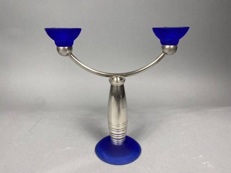 CHRISTOFLE - Service de table en porcelaine modèle "Alliance bleu" 45 pièces co…