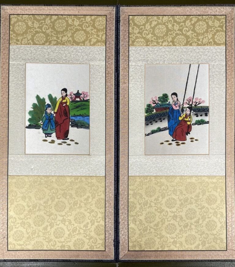 Corée, dans le goût - Paravent orné de scènes animées - 45 x 20 cm (chaque feui…