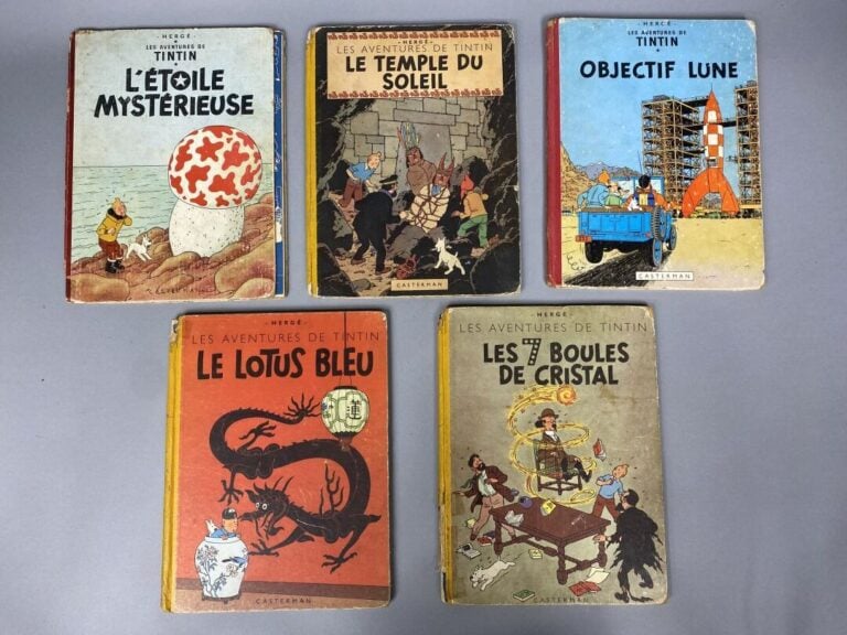 Ensemble de 5 BD Tintin comprenant : - - Le temple du soleil, édition imprimée…