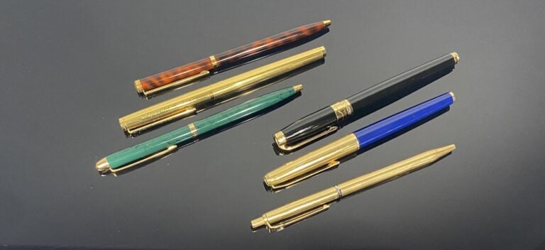 ENZO VARINI, BALLOGRAF, PELIKAN, etc - Lot de 3 stylos plume et 3 stylos bille…