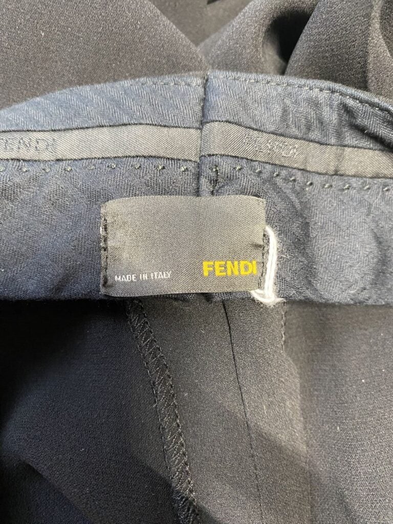 FENDI - Pantalon de tailleur en soie noire - Taille 40