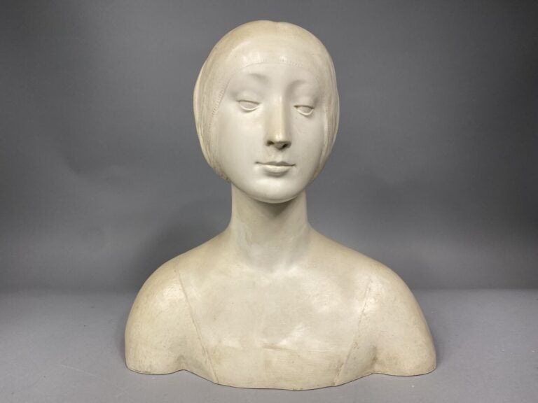 Francesco LAURANA, d'après - Buste de femme - Plâtre ? - H : 43.5 cm