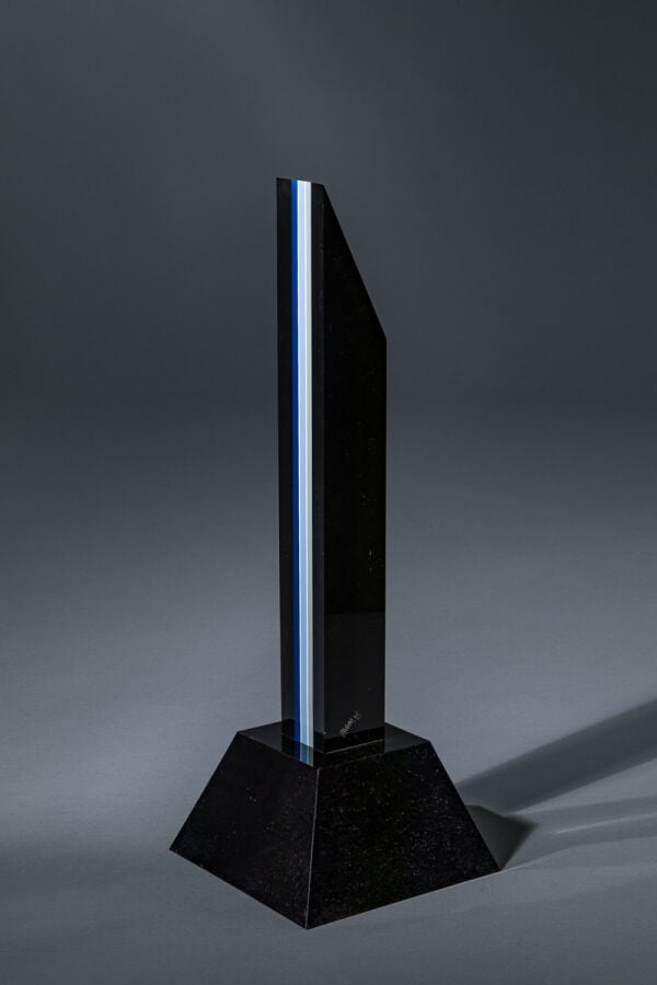 JEAN-CLAUDE FARHI (1940-2012) - Colonne, 1979 - Polyméthacrylate de couleurs (n…