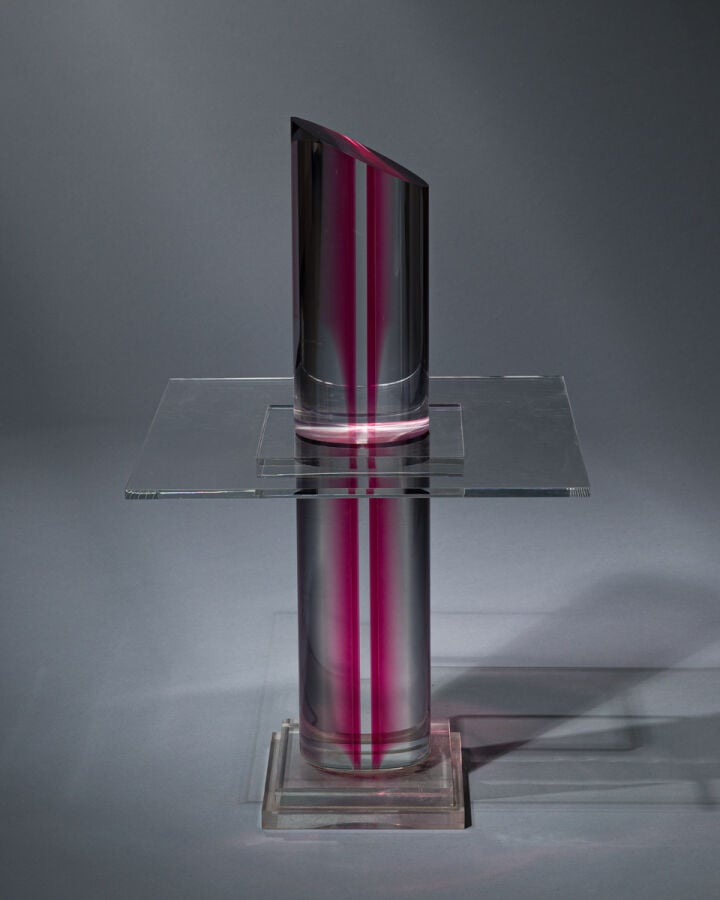 JEAN-CLAUDE FARHI (1940-2012) - Colonne ronde - Sculpture en polyméthacrylate r…