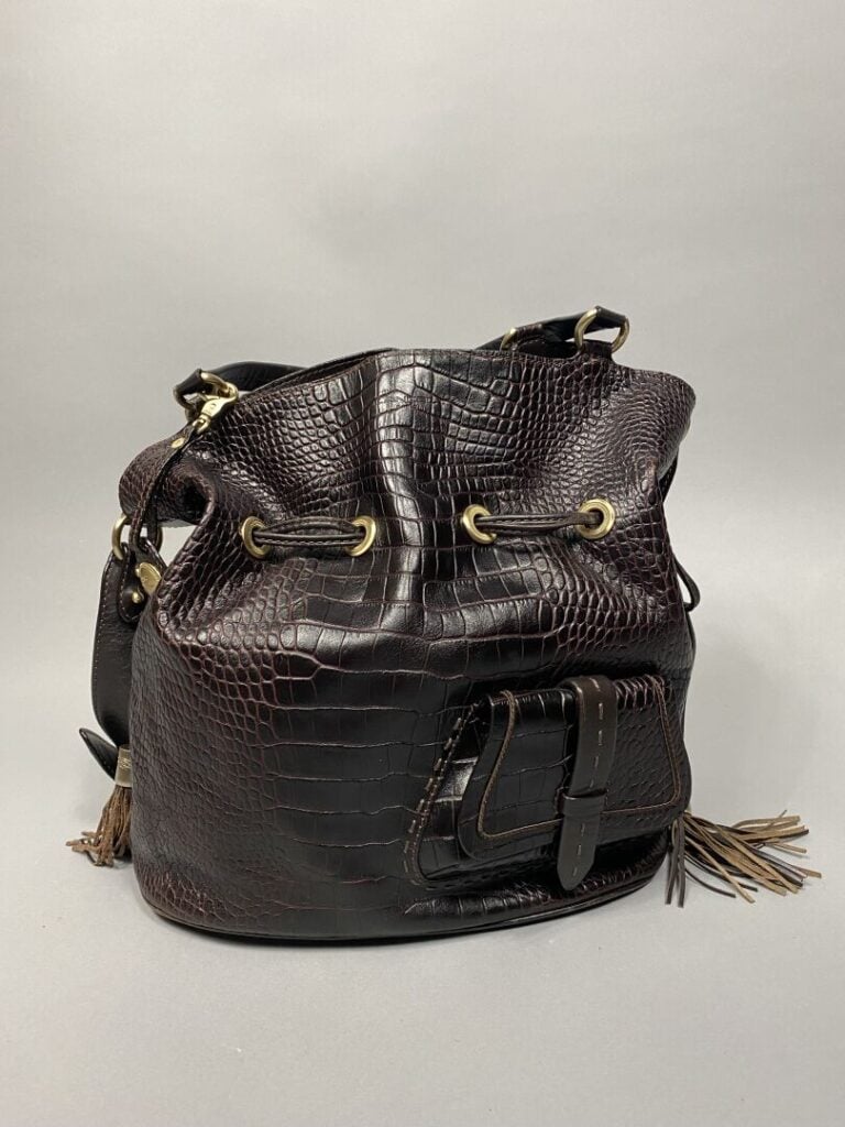 LANCEL - Sac Brigitte Bardot en cuir marron estampé façon croco et surpiqûres,…