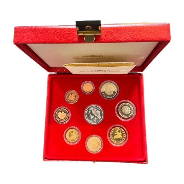 Monaco - Euros - Coffret BE Monaco 2004 Sainte Dévote comprenant les monnaies e…