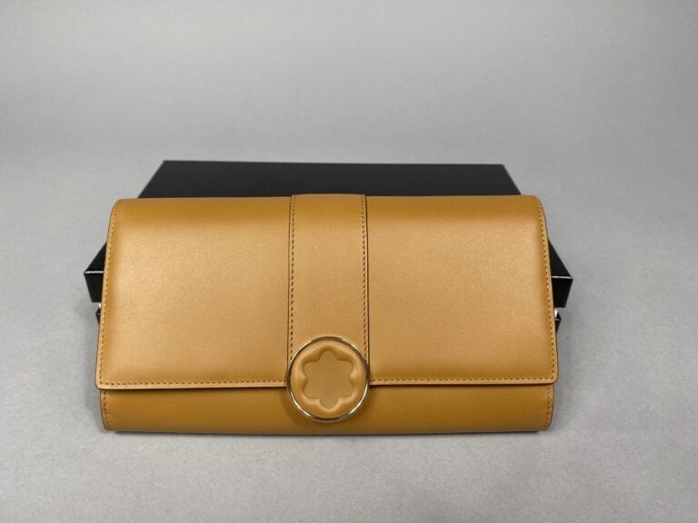 MONTBLANC - Portefeuille modèle Star Eclipse en cuir caramel - Avec écrin et bo…