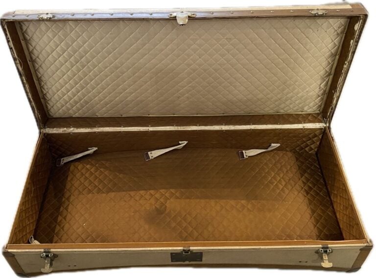 MOYNAT Paris - Malle de voiture, intérieur en tissu matelassé - 26 x 121 x 53 c…