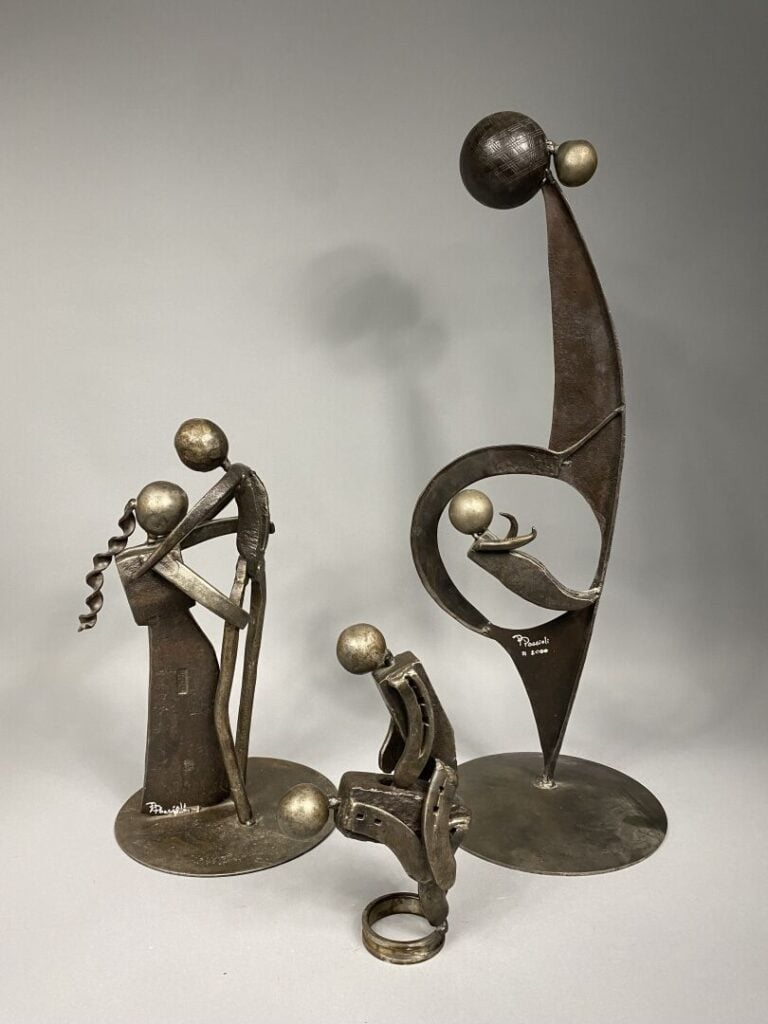 Patrick POGGIOLI - Ensemble de trois sculptures en métal figurant des personnag…