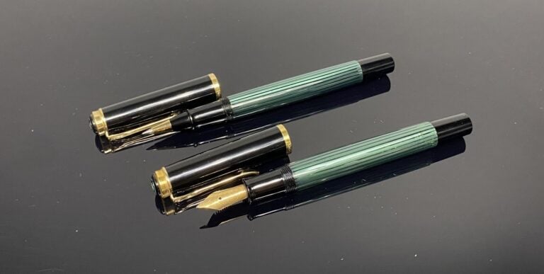 PELIKAN - Parure comprenant un stylo plume "Souverän 400" en résine noire et ve…