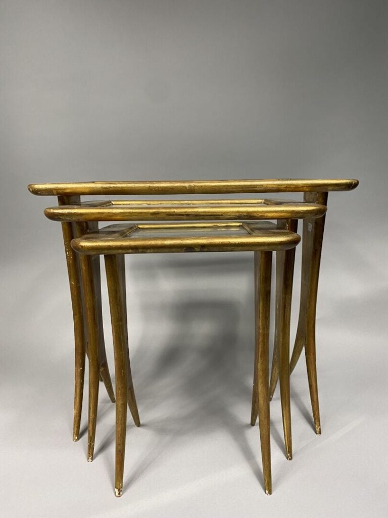 RAPHAEL (Raphäel Raffel dit) (1912-2000) - Suite de trois tables gigognes en bo…