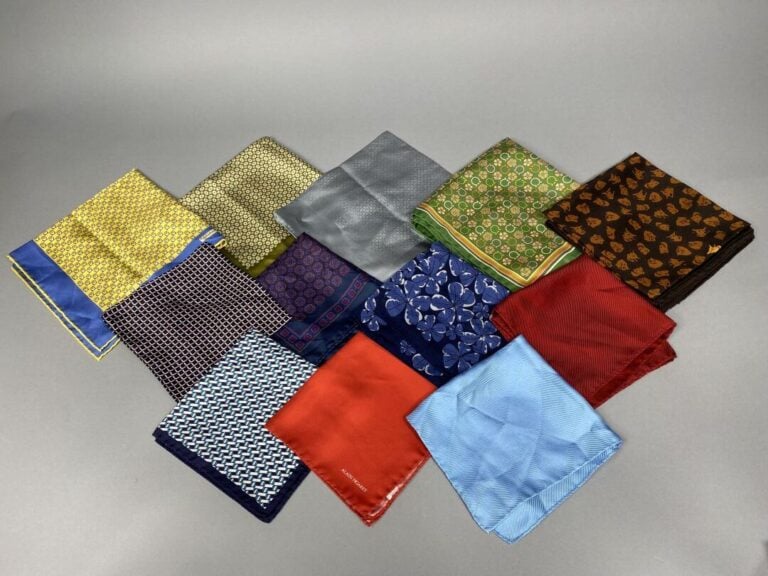 Salvatore FERRAGAMO, Alain FIGARET, FERAUD Paris - Important lot d'environ 19 p…