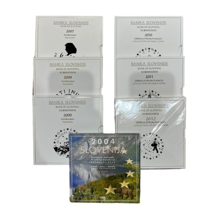 Slovénie - Euros - Lot de sept coffrets UNC comprenant les années 2004, 2007, 2…