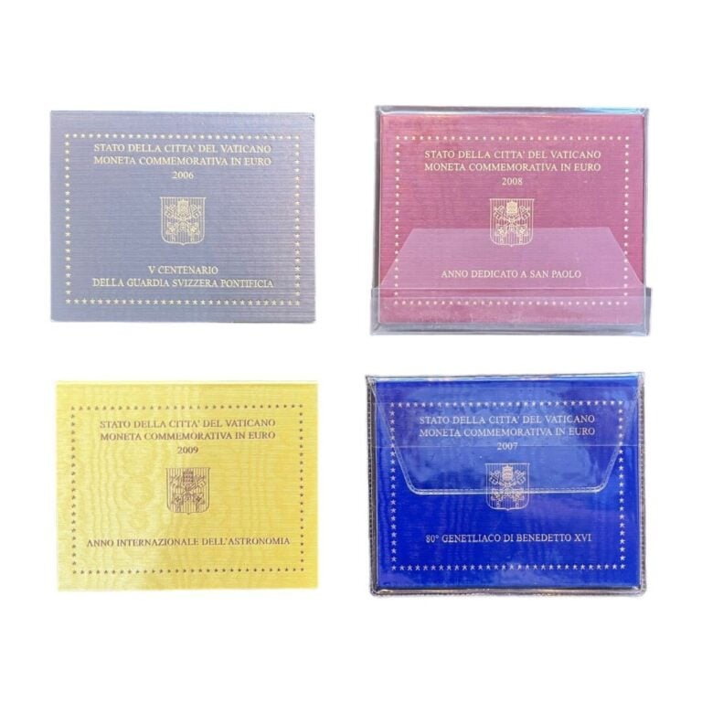Vatican - - Lot de quatre 2 euros commémorative comprenant : - - La 2006, 500 a…