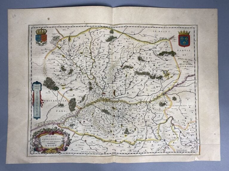 BLAEU - Carte en couleurs du duché d'Anjou. Ducatus Andegavensis. Auctore Licim…