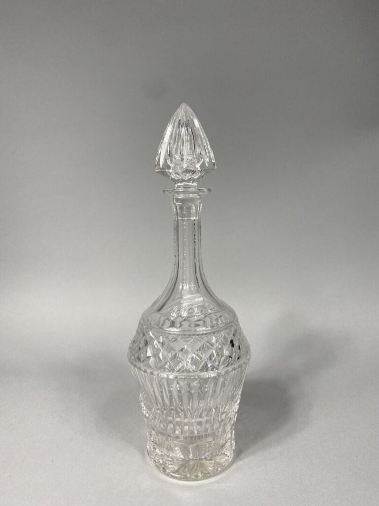 Cristallerie de Lorraine - Carafe en cristal taillé, avec son bouchon - Marque…