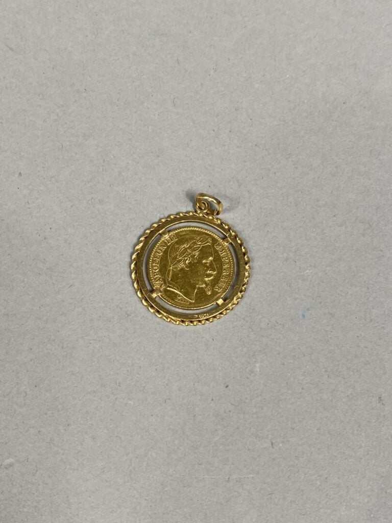 France - Napoléon III (1852-1870) - 20 Francs montée en pendentif - A : tête la…