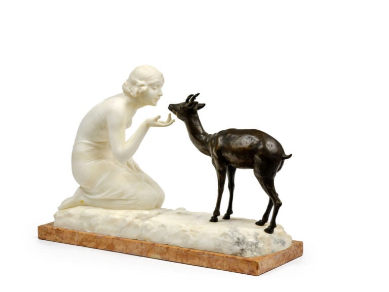P. CONTI (début XXeme) - Femme à la biche - Sculpture en marbre de carrare et b…