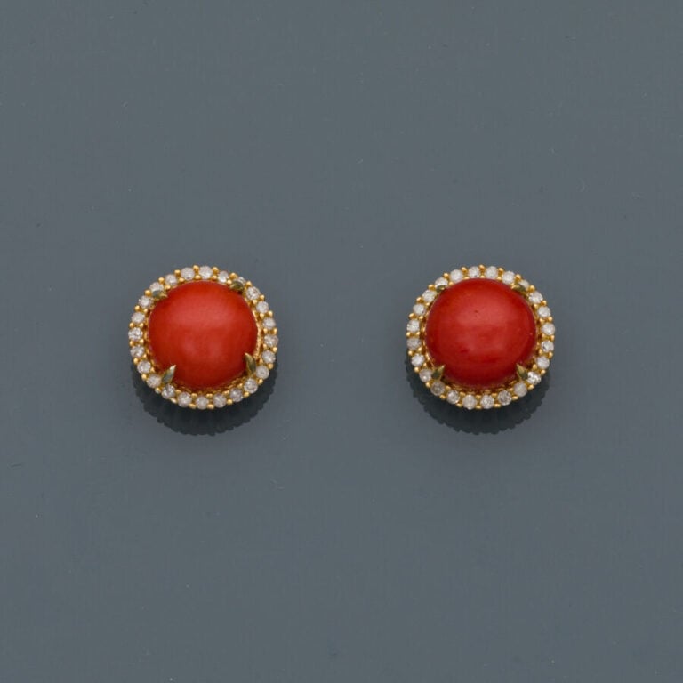 Paire de CLOUS d'OREILLES circulaires en or jaune (750‰) et vermeil (min. 800‰)…