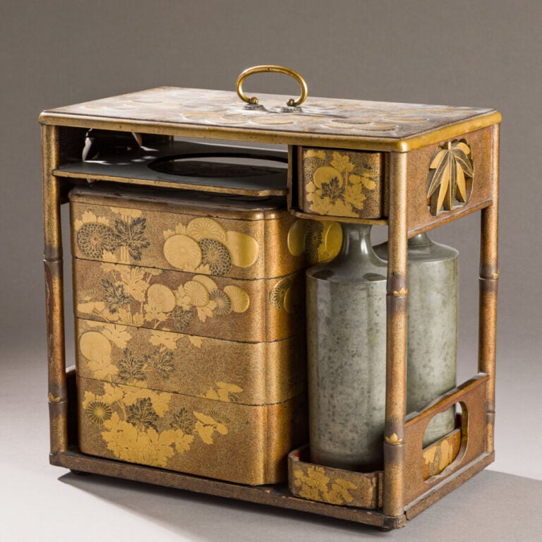 JAPON - ÉPOQUE MEIJI (1868 - 1912) - Nécessaire à pique nique (sageju) en laque…