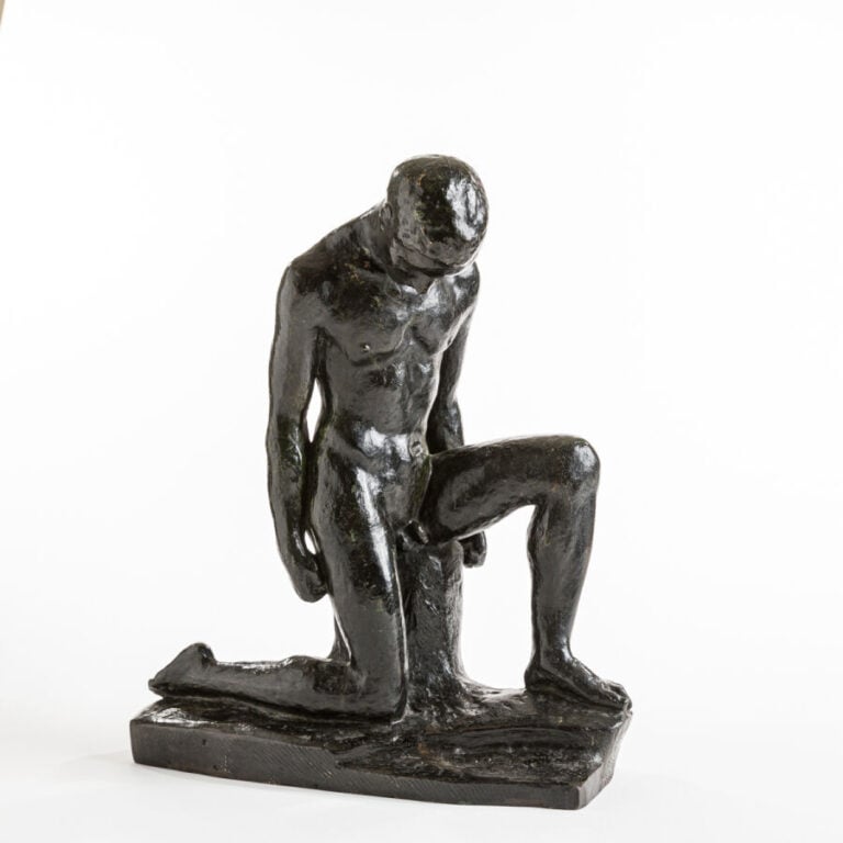 LOUIS DEJEAN (1872-1953) - Nu masculin agenouillé - Bronze à patine noire, sign…