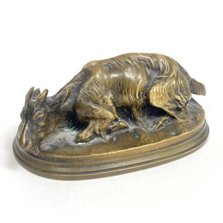 Pierre-Jules MENE (1810-1879)d'après - Deux chèvres couchées - B6 x 12 cm et 7…