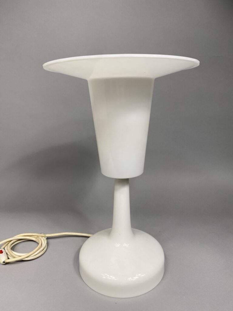 Rosenthal - Lampe de table avec pied de forme tulipe en porcelaine et abat-jour…