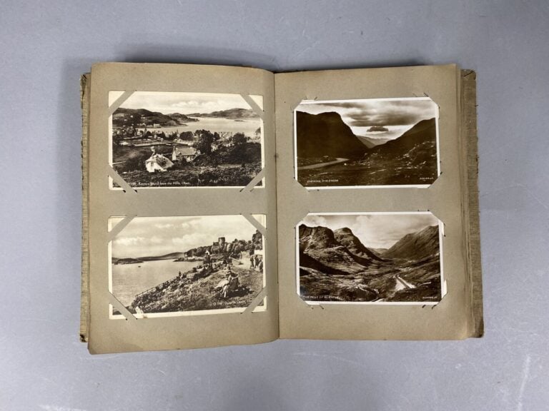 Album de cartes postales en noir et blanc et sepia divers (Angleterre) - (en l'…