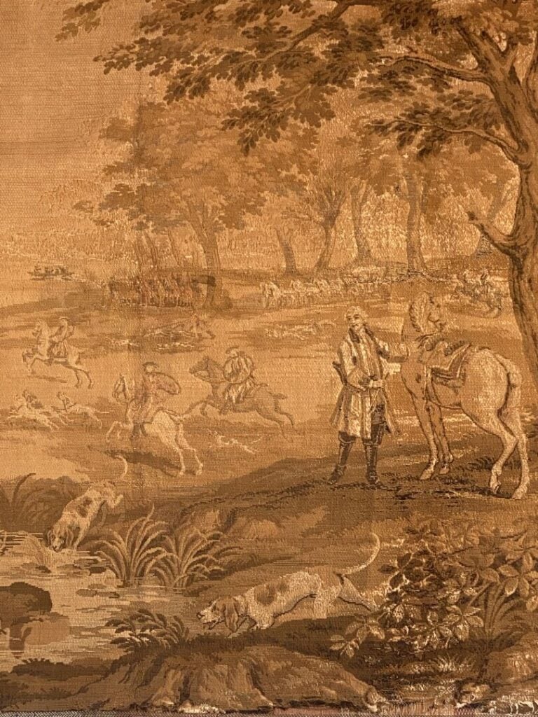 Importante tapisserie sur le thème de la chasse - (usures)