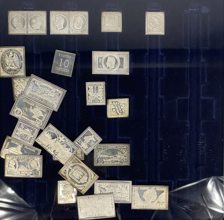 Le Médailler Franklin - Les premiers timbres du monde en vermeil - Emises par l…