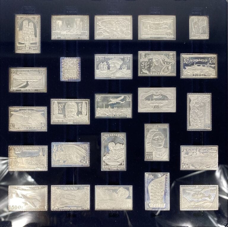 Le Médailler Franklin - Les premiers timbres du monde en vermeil - Emises par l…