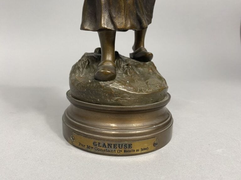 Maurice CONSTANT (1892-1970) - "Glaneuse" - Epreuve en bronze - Signée - H : 29…