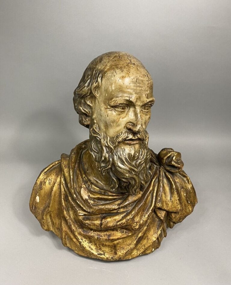 Saint Personnage en buste en bois sculpté, polychromé et doré. - XVIIe siècle -…
