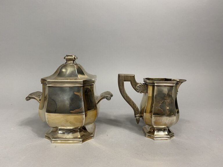 Service à thé et à café en argent (925) comprenant une théière, une cafetière,…