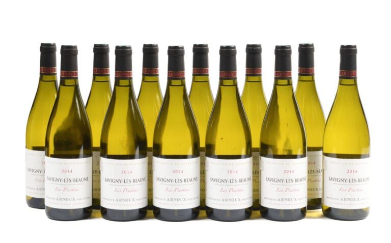 1 caisse de 12 bouteilles blanc Beaune 1er cru 2014. Domaine Arnoux Père et fil…