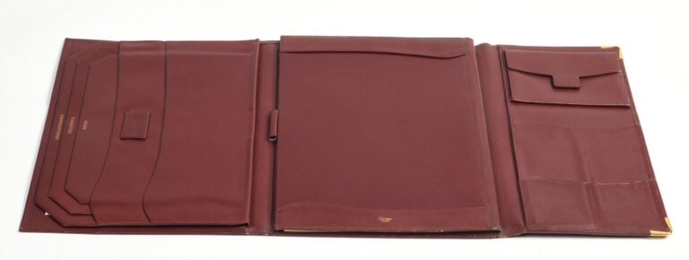 CARTIER, 3 pochettes