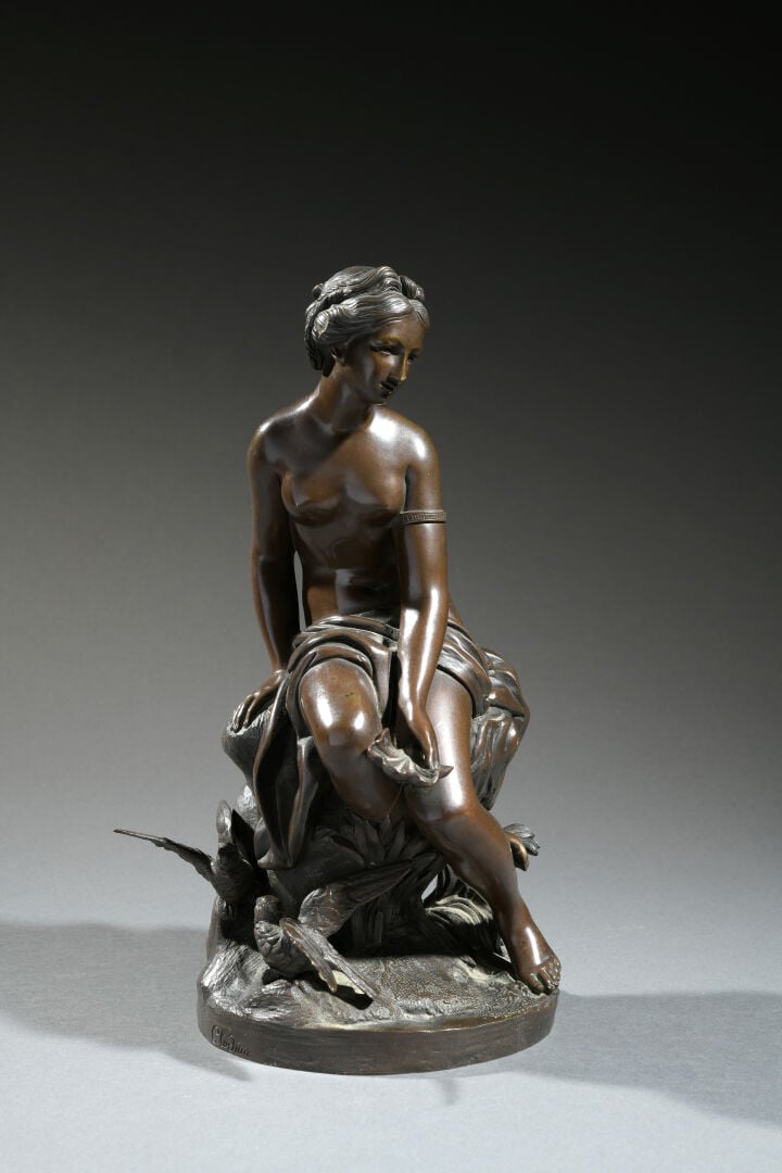 Claude Michel dit CLODION (1738-1814), d'après - Jeune femme à la coquille - Ep…