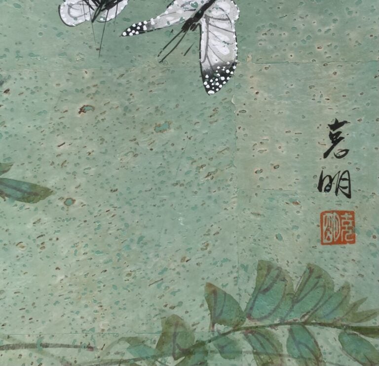 Ecole chinoise - Papillons et branchages fleuris - Deux techniques mixtes - Cac…